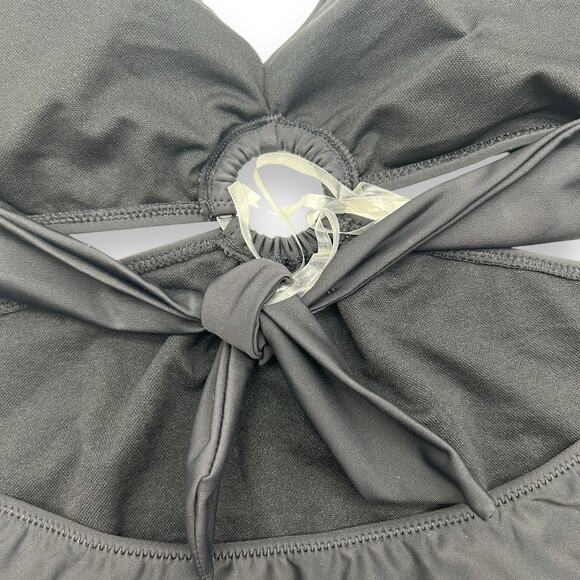 NEW Bar III Macy's Women's Swimsuit Size Small Tell Me About It Stud One-Piece - Picture 9 of 11